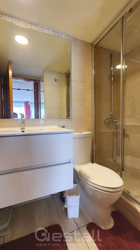Departamento En Venta De 3 Dorm 3 Baños. En Las Condes