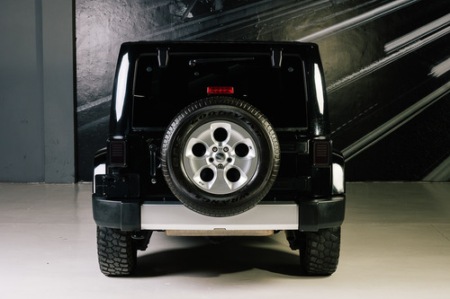 Jeep Wrangler 3.6 3p Sahara V6 4x4 At