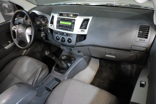 Imagen 11 de 14 de Toyota Hilux Dc Sr 3.0 Tdi 4x2