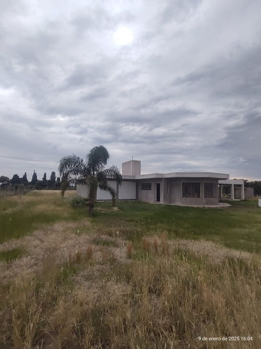 Lote 1 Hectarea Con Casa 320 Mts. Cubiertos