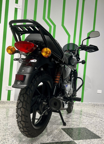 Imagen 7 de 16 de Bajaj Boxer 150 X 2024