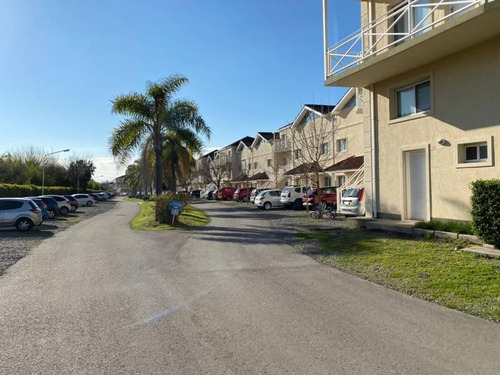 Venta - Amplio Triplex En Altos Del Molino - Bayugar Negocios Inmobiliarios