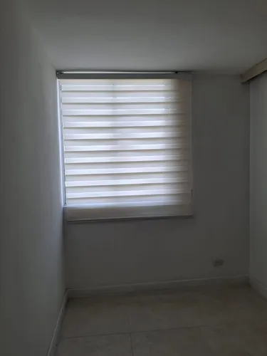 Se Alquila Amplio Apartamento Con Aire En Bochalema Central