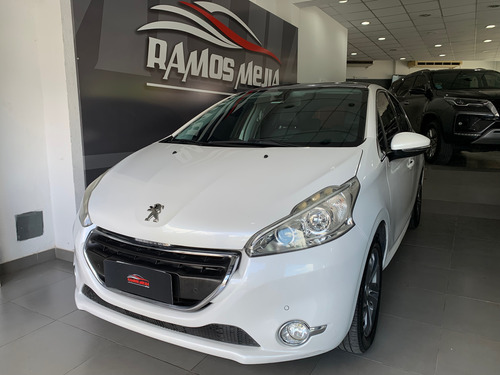 Peugeot 208 1.6 Feline