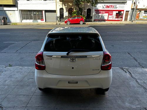 Toyota Etios 1.5 Xls