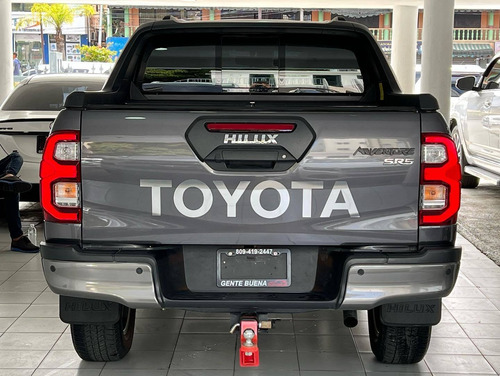 Imagen 4 de 10 de Toyota Hilux Avante Revo