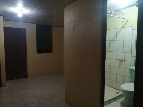 Imagen 6 de 9 de Apartamento En La Lima Frente Al Moll Undormitorio , Segu