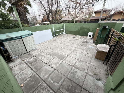 Casa En Venta De 4 Dorm. En Las Condes