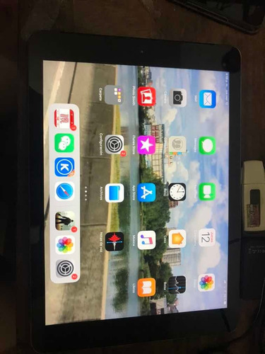 iPad Air  16gb Wifi+cellular