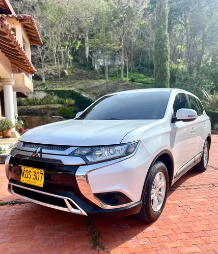 Mitsubishi Outlander 2.4 Kaiteki