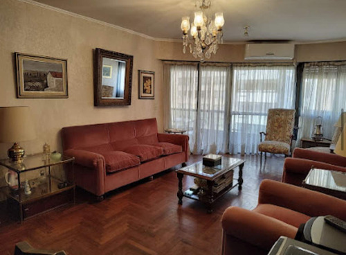 Venta Departamento En Nueva Cordoba Con Balcon Baulera Y Cochera