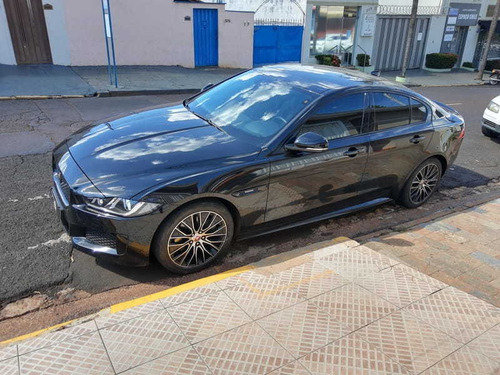 Jaguar Xe 2.0 R-sport 4p