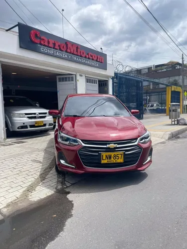 Chevrolet Onix 1.0T Premier Sedan At