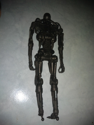 Terminator Salvation Esqueleto T 700 Playmates 3 3/4 Sin Pie (Usado)