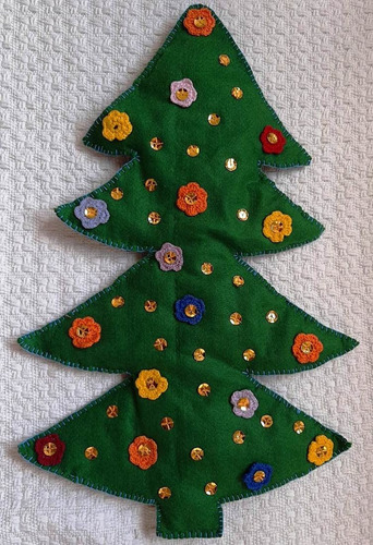 Imagem 1 de 1 de Árvore De Natal Em Feltro
