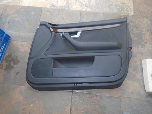 Vendo Tapiceria  De Puerta De Audi A4 Año 2000