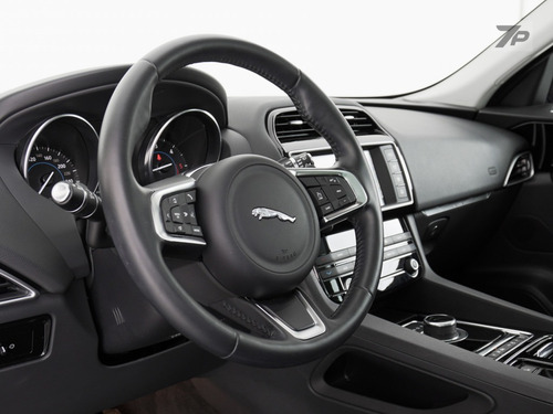 Imagem 4 de 12 de Jaguar F-pace 2.0 16v Turbo Diesel Prestige Awd 4p Automát