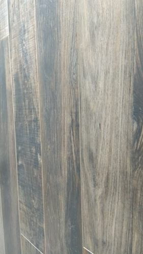 Porcelanato Ilva Smoke Wood Oxide 20x120
