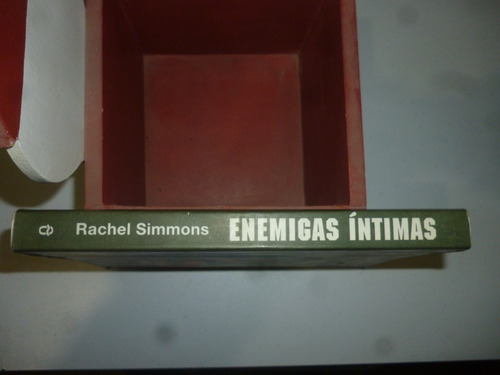 Libro Enemigas Intimas, Abuso De Niñas Y Adolescescentes (Usado)