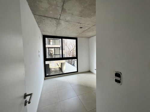 Imagen 9 de 30 de Venta Departamento 2 Amb - Moron Sur (6b)