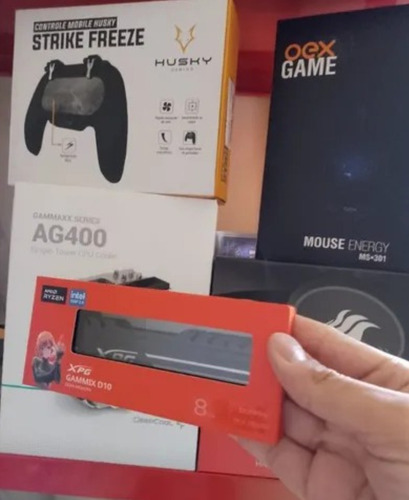 Memória Ram Xpg Gammix D10 8gb 3200mhz Ddr4 Cl16 (Usado)