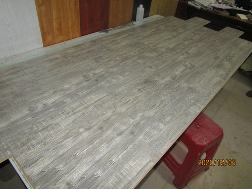 Piso Flotante 8mm Ac4 Caja 3,12m2 Mountain Oak2