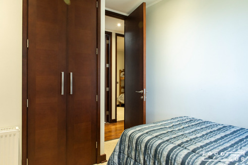 Depto. Con Vista Al Lago 3d-2b, En Condominio Parque Pinares