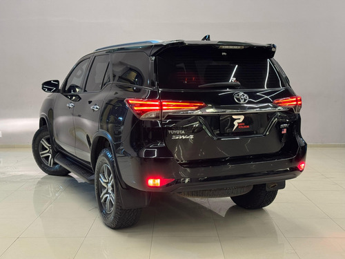 Toyota Hilux SW4 2.7 SR 4X2 16V FLEX 4P AUTOMÁTICO