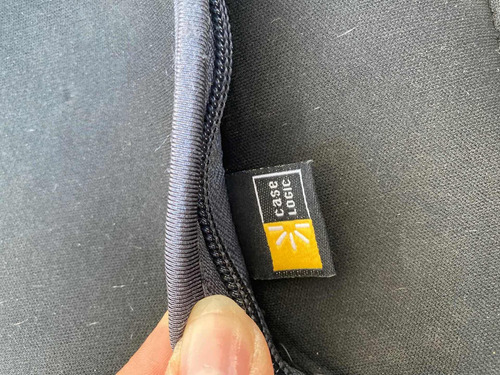 Bolso Para Tablet O Computador Pequeño Case Logic 5 (Usado)