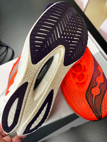 Tênis Saucony Endorphin Pro 4 Masculino Tam 43 (Usado)