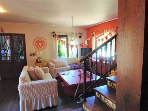 Imagen 6 de 19 de Maravillosa Casa En Sector Consolidado De Chicureo
