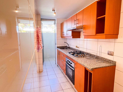Departamento En Condominio Nuevo Oriente Providencia