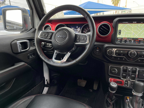 Imagen 13 de 15 de Jeep Gladiator 2021 3.6 Rubicon 4x4 At