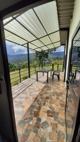Casa Finca De 2800m2, Silvania, Cundinamarca