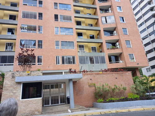 Apartamento En Venta Lomas Del Avila 2h\2b\1p 