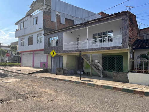 Vendo Casa Bifamiliar Con 2 Aptos Independientes