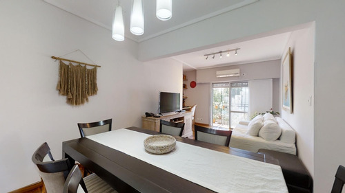 Departamento 4 Ambientes Con 3 Cocheras