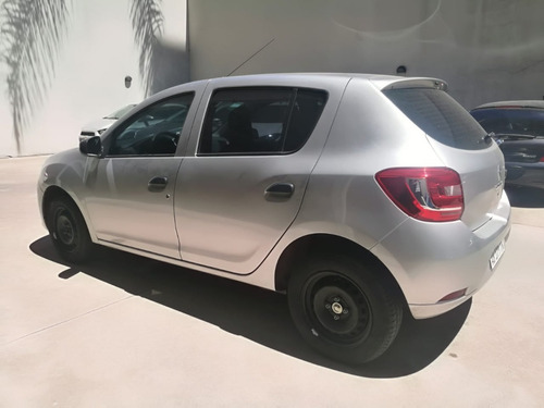 Renault Nuevo Sandero Authentique Sedan 5 Puertas 2017 Gris
