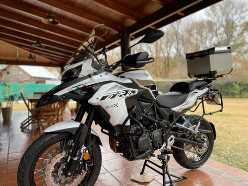 Imagen 1 de 17 de Benelli Trk 502x