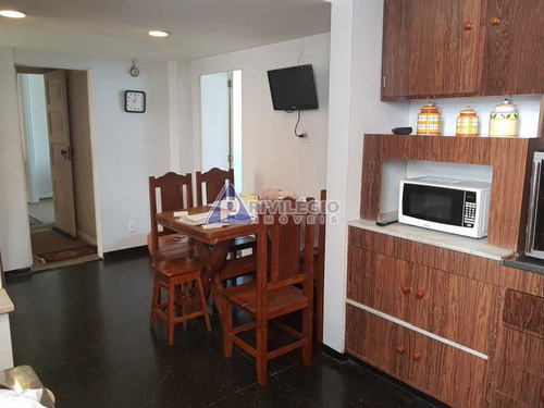 Cobertura À Venda, 4 Quartos, 1 Suíte, 1 Vaga, Copacabana - Rio De Janeiro/rj - 7653