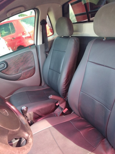 Imagem 6 de 7 de Chevrolet Montana 2005 1.8 Sport Flex Power 2p