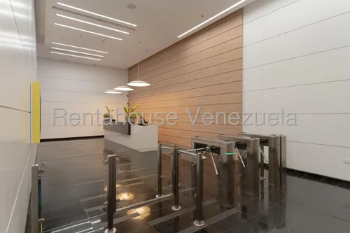 25-6682 Rahl Oficina En Venta