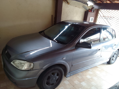 Chevrolet Astra Sedan 1.8 Milenium 4p