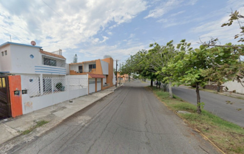 Casa En Venta Av. Paseo Floresta Pte. Floresta Veracruz/ Recuperacion Bancaria Laab2