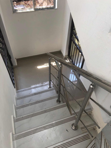 Escaleras En Acero Inoxidable 8296630775
