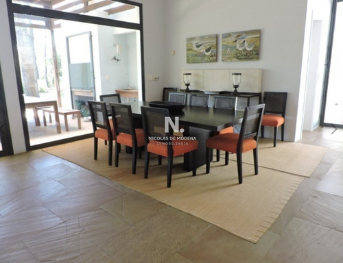 Casa A La Venta En La Barra- Ref: 4177