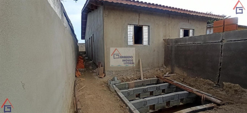 Imagem 1 de 2 de Casa Para Venda Em Mongaguá, Balneário Jussara, 2 Dormitórios, 1 Suíte, 1 Banheiro, 2 Vagas - 978_1-1837632