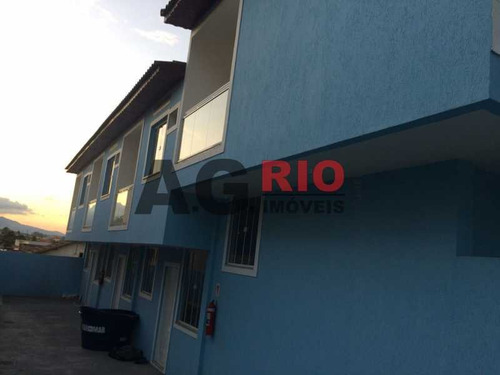 Casa De Rua-à Venda-marechal Hermes-rio De Janeiro - Agv73624