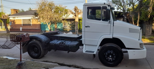 Imagen 4 de 14 de Mercedes Benz 1215