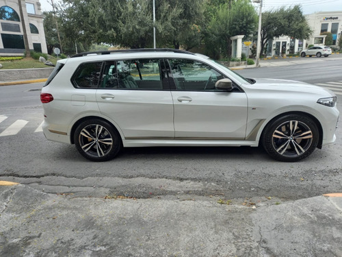 Imagen 3 de 10 de Bmw X7 5.0 M